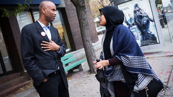 أحمد حسين وزير الهجرة في الحكومة الكندية