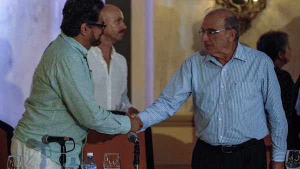 فارك تتفق مع بوغوتا على تسريح تدريجي للاطفال المقاتلين