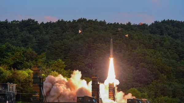 سيؤول تطور "قنبلة التعتيم" لاستخدامها ضد بيونغ يانغ بالحرب
