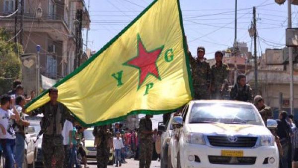 ضم تل أبيض السورية للنظام الذي يديره الأكراد في الشمال
