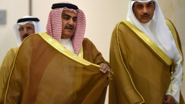 وزيرا خارجية الكويت الشيخ صباح الخالد الصباح والبحريني خالد بن احمد ال خليفة

