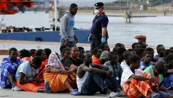 إنقاذ 45 مهاجرا غير شرعي قبالة سواحل تونس
