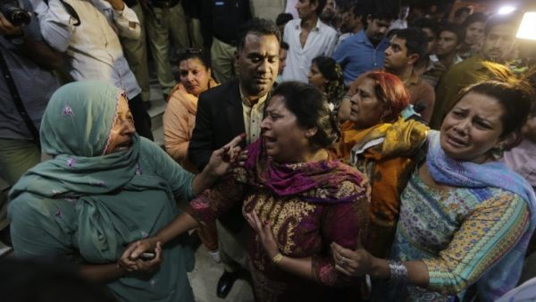 65 قتيلا في انفجار في لاهور الباكستانية
