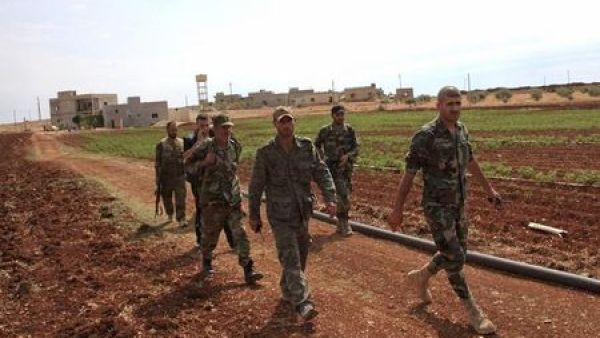 قوات موالية للحكومة السورية تسيطر على بلدة في اللاذقية
