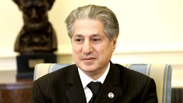 أمين الجمّيل