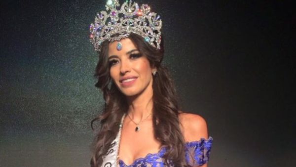 لبنانية تفوز بلقب ملكة جمال سيدات الكرة الارضية 2015