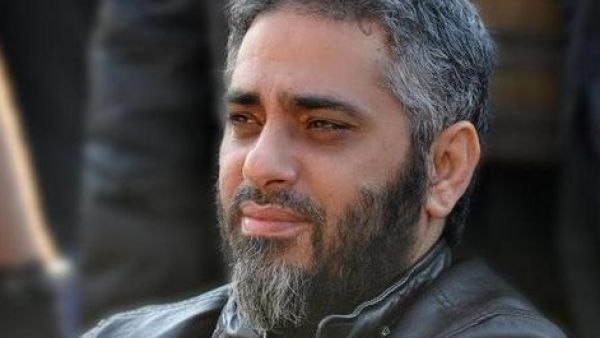 فضل شاكر يعود بـ(تويته)