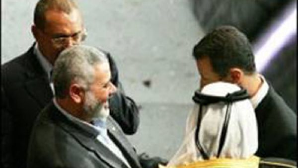 فصائل المعارضة تقيم وتعمل انطلاقا من دمشق