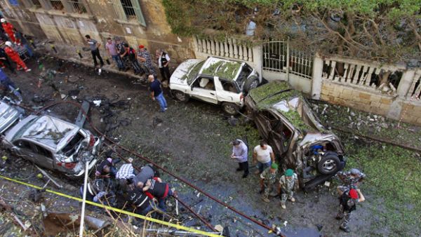 صورة من الانفجار الذي اودى بحياة رئيس شعبة المعلومات في قوى الامن الداخلي وسام الحسن/ارشيف