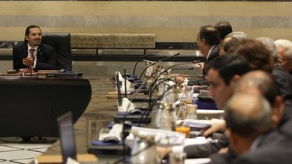 الحريري يتراس اجتماعا للحكومة اللبنانية
