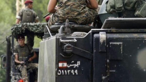 سبعة استونيين جميعهم تقريبا في العقد الثالث من العمر خطفوا في 23 اذار/مارس بعد ان دخلوا لبنان من سوريا 