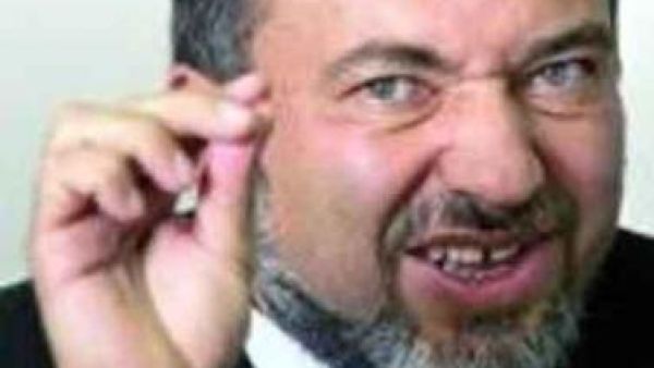 ليبرمان يزور البنتاغون