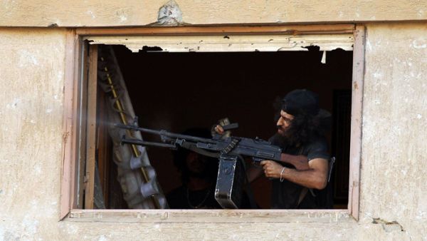 الجيش الليبي يحقق في قضية جثث الأبيار