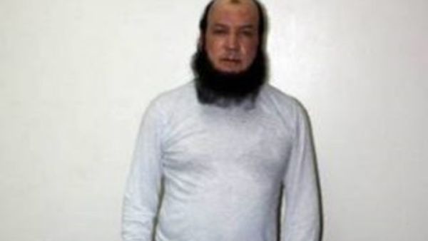 عماد ياسين فلسطيني الجنسية كان في "عصبة الأنصار" و"جند الشام" سابقا - وكالات