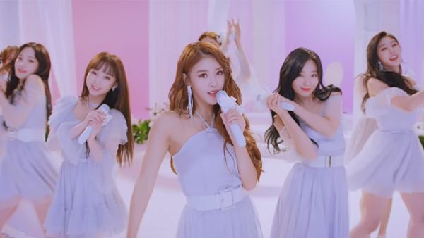 فرقة البوب "لوفليز- Lovelyz"