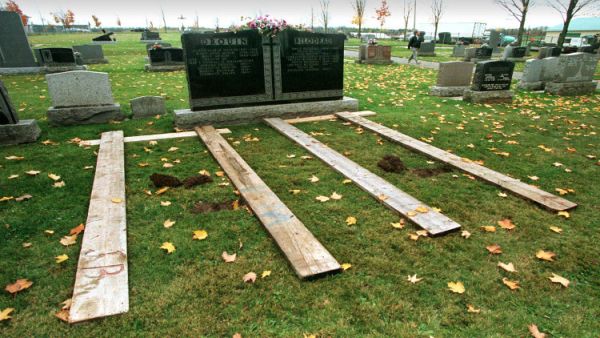 إصابة 4 أشخاص بإطلاق نار في مقبرة للمسلمين في كندا