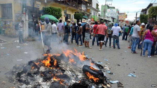 العفو الدولية تتهم الرئيس المكسيكي بالتغطية على حقيقة اختفاء 43 طالبا
