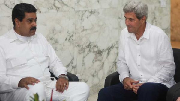 تم اللقاء وكان مقتضبا على هامش توقيع اتفاق تاريخي للسلام في كارتاهينا 