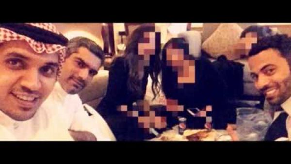 غرفة نوم تجمع مذيعي mbc