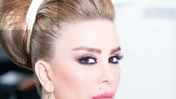 الفنّانة ميرنا شلفون