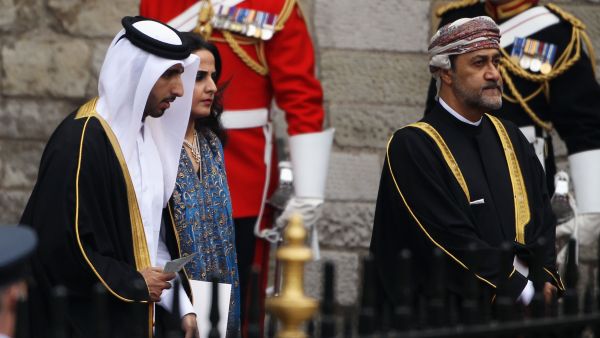 With some significant missing regal Arab Royals, others were there to celebrate the royal occasion, like the Crown Prince of Abu Dhabi (Mohammed bin Zayed Al Nahyan) and Sayyid Haitham bin Tariq Al Said of Oman.