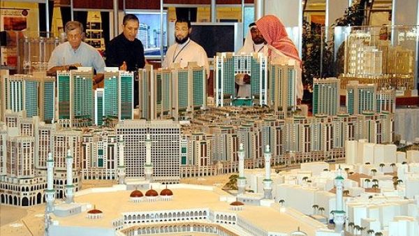 إن رفع زيادة إنتاجية الاقتصاد الوطني يشكل ضرورة لازمة