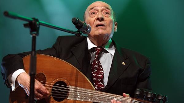 The late Lebanese legend Wadih Al Safi performing at one of his many concerts. (Image: Facebook)