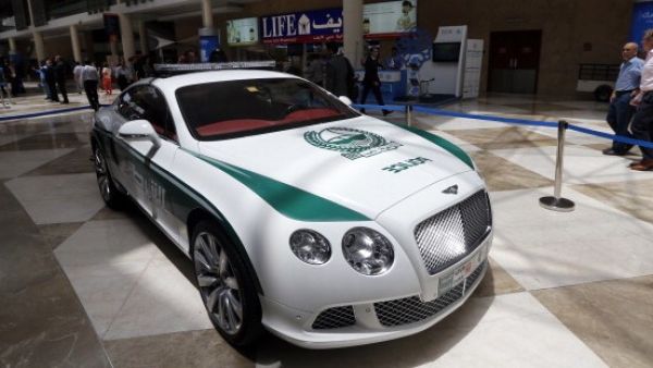 Not content with a Ferrari FF or Lamborghini Aventador, Dubai Police now use a rare Aston Martin One-77.