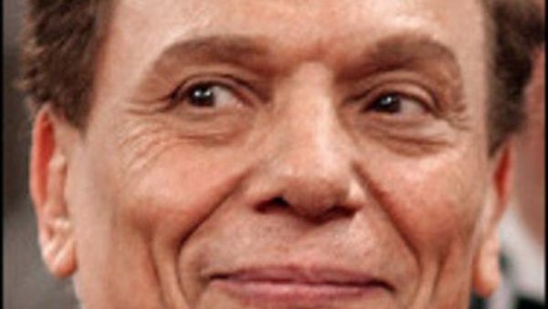 Adel Imam reportedly said he doesn't own a Twitter or Facebook account