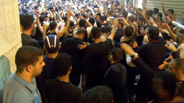 الالاف يتظاهرون في البحرين للمطالبة ب"الديموقراطية" 