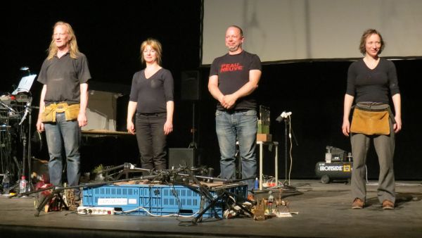 The artists of Hotel Modern receive applause after the emotional performance (Photo by: Thoraia Abou Bakr)
