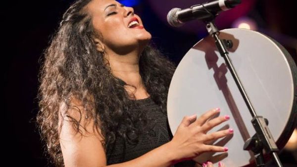 Dina El-Wedidi sells out concerts around the world. (Image: Facebook)