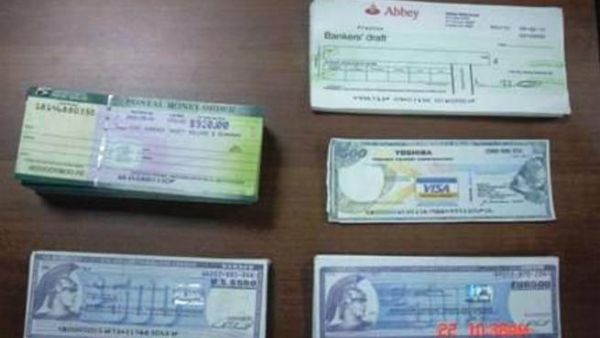 وصل التراجع في تكلفة التأمين على ديون دبي السيادية إلى نحو 65%