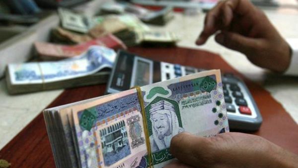 Although the outlook for the Saudi economy in the next 18 months is relatively bullish, a sudden and persistent downturn in the price of oil would represent a key downside risk to our growth forecasts. Although the outlook for the Saudi economy in the next 18 months is relatively bullish, a sudden and persistent downturn in the price of oil would represent a key downside risk to our growth forecasts.