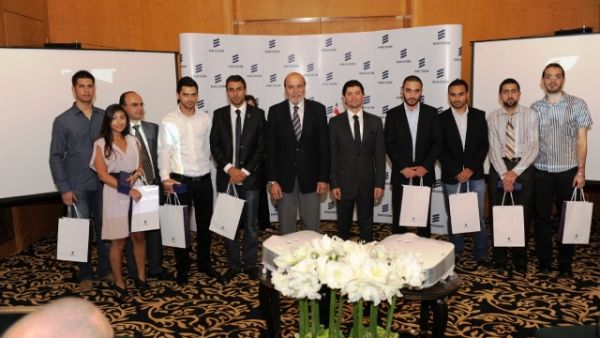 الفائزون بجوائز الابتكار في تكوين المجتمع الشبكي