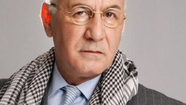 Ezzat Abu Ouf