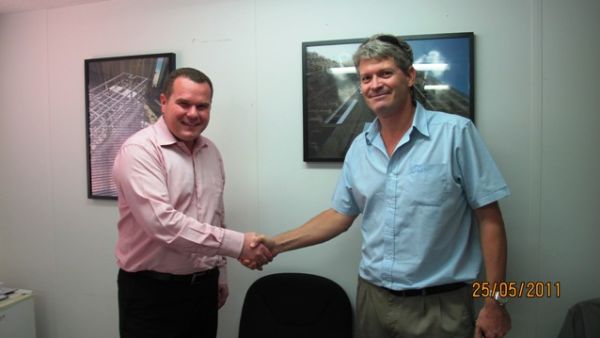 Juergen Strommer, Managing Director of Cavotec and Barry Lewis, Project Director Al Jaber Juergen Strommer, Managing Director of Cavotec and Barry Lewis, Project Director Al Jaber