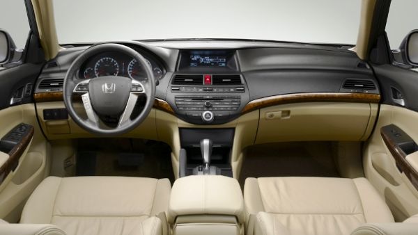 The new 2012 Accord 's interior The new 2012 Accord 's interior