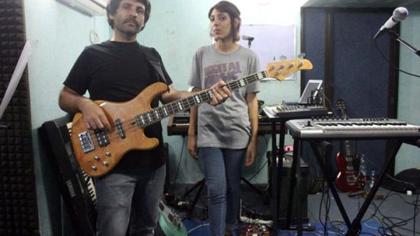 Maii recording music with Lebanese independent music pioneer Zeid Hemdan. (Image: Facebook)