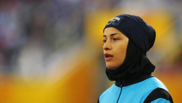 Hijab is no obstacle for Iranian athlete, Mina Pourseifi Jahankhanomlou
