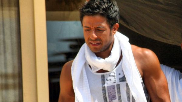 Will Mohamed Hamaki's new music video be as beautiful as his muscles? He's working on it! (Image: Facebook)