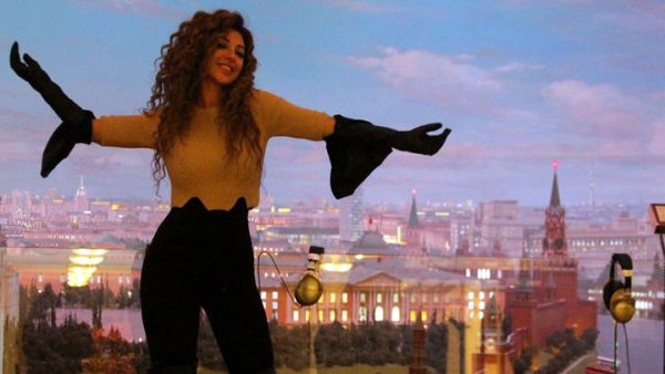 Myriam Fares enjoying the sites in Moscow. (Image: Facebook)