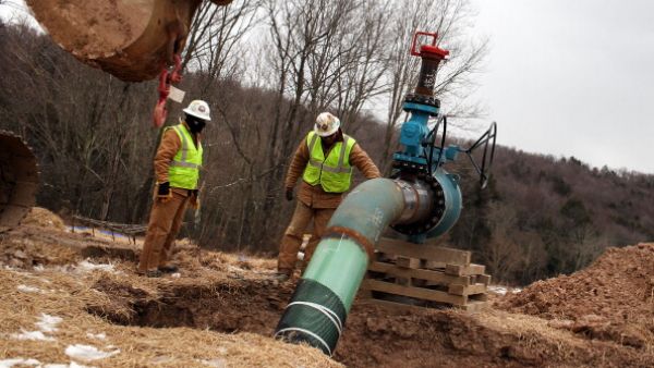 Shale oil production reached about 2 million barrels a day last year, pushing overall US output to 6.4 million barrels of oil per day, the most in 15 years and 32 per cent above the level five years ago.