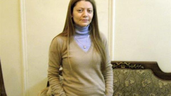 Razan Zeitouneh, who was kidnapped alongside three colleagues from Damascus. (Image courtesy of The Daily Star)