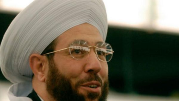 احمد بدر الدين حسون 