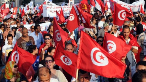 The second deputy vice-president of Tunisia’s National Constituent Assembly, Larbi Ben Salah Abid, said Thursday that all political parties in Tunisia are awaiting the date of the next presidential and parliamentary elections, which is due to be before the end of 2014. (AFP/File)