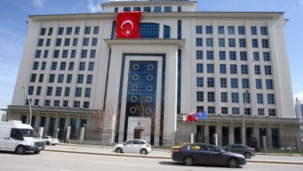 The Fitch statement from Monday -- which some observers interpreted as fairly balanced -- warned that the Turkish economy is not immune from political risks. The Fitch statement from Monday -- which some observers interpreted as fairly balanced -- warned that the Turkish economy is not immune from political risks.