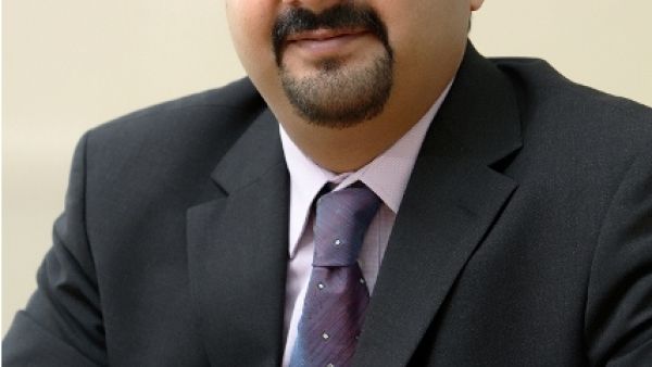 السيد خواجا سيف الدين، مدير مبيعات أول لمنطقة الشرق الأوسط وجنوب آسيا في ويسترن ديجيتال السيد خواجا سيف الدين، مدير مبيعات أول لمنطقة الشرق الأوسط وجنوب آسيا في ويسترن ديجيتال