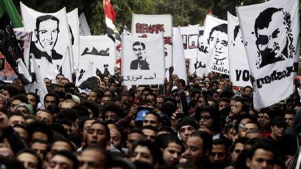 مشجعون للاهلي المصري خلال احتجاج في القاهر
