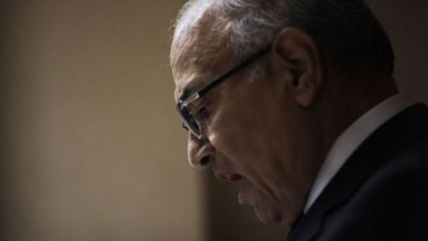 Former Egyptian PM and Presidential candidate Ahmed Shafiq is to be referred to trial for embezzling public funds